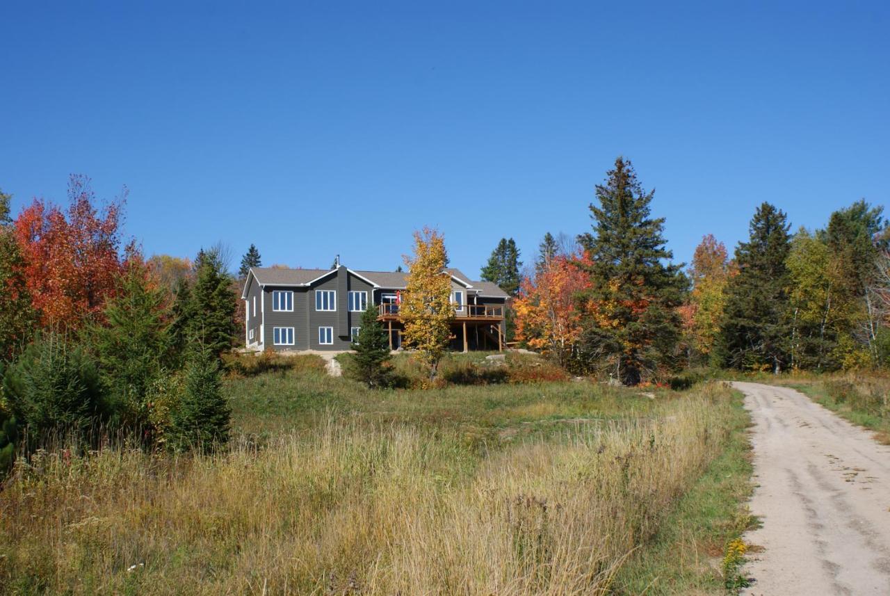 Top Of Algonquin Bed And Breakfast Mattawa ภายนอก รูปภาพ