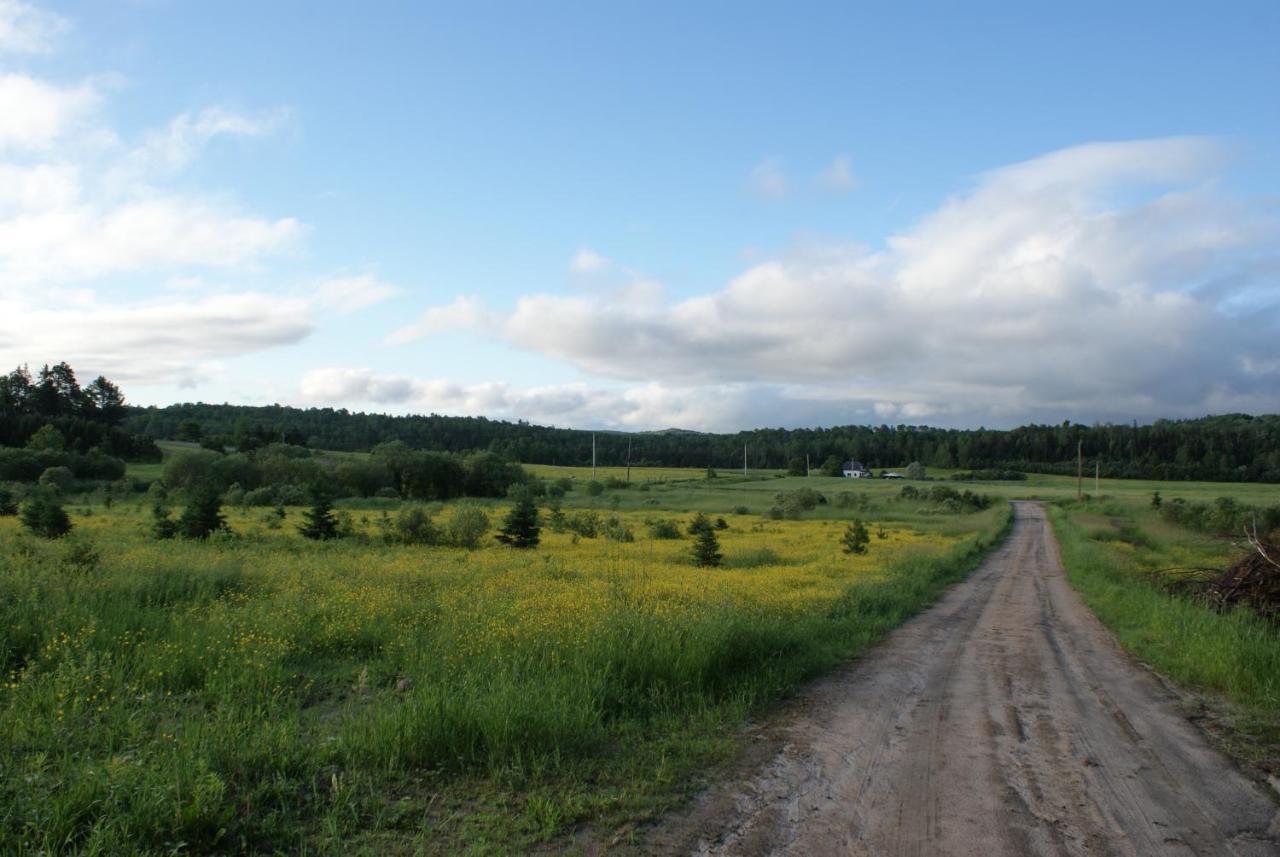 Top Of Algonquin Bed And Breakfast Mattawa ภายนอก รูปภาพ